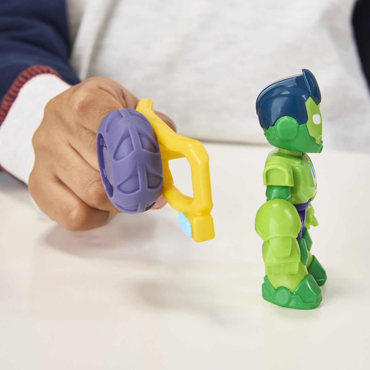 V2HD2C2BD9151267F03C429514279858916R7379921P10