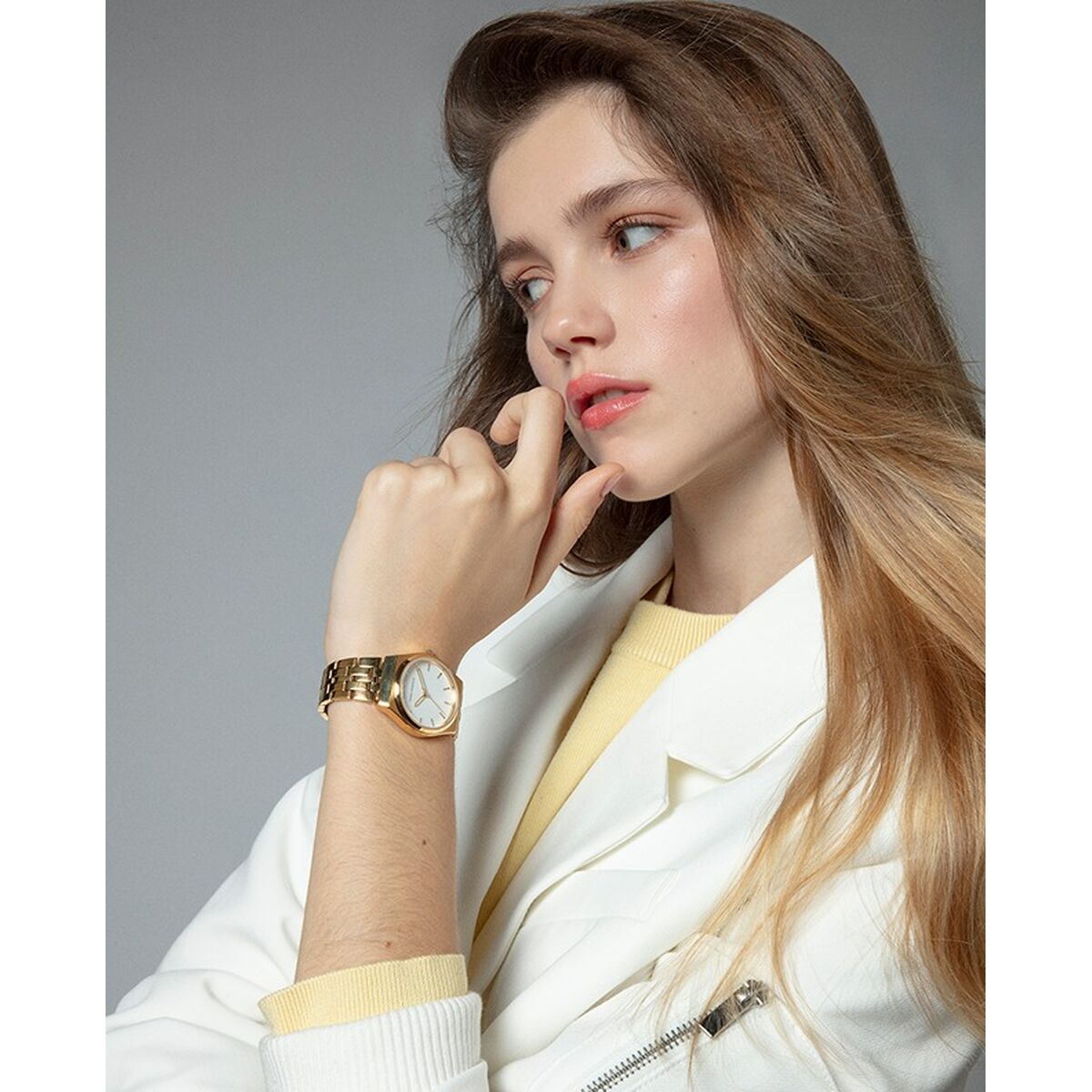 V4H445C7A44B17B9CCDFE1EBC1924872666R6654054P4