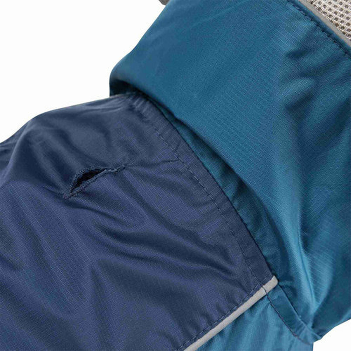 V5H5157BDB1BF7B48008BC54E0CFEF348E5R7441175P6