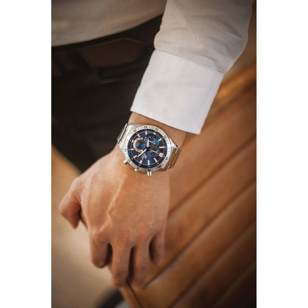 V5HCF42CE0BA5A7B60E03A01BB5F38189AFR5362311P4