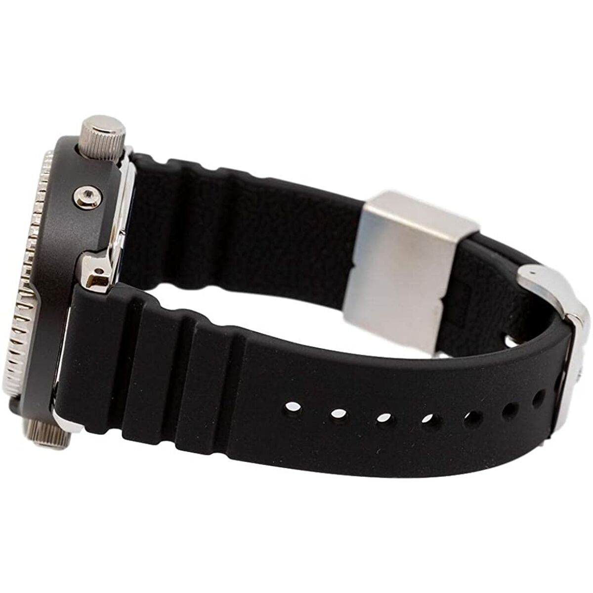 V6H01F71FBBF706A51A1377814DB146FA7ER7382844P4