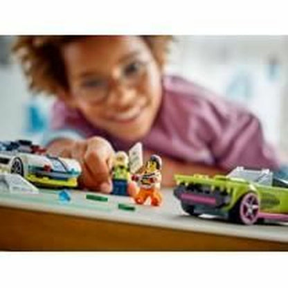 V8H00017975A91208B6F659473988E4E3E4R7106136P4