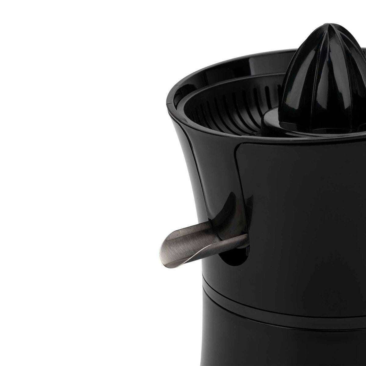 V2H23FB7AE95468E414506BF4CA272A62B0R7495888P6