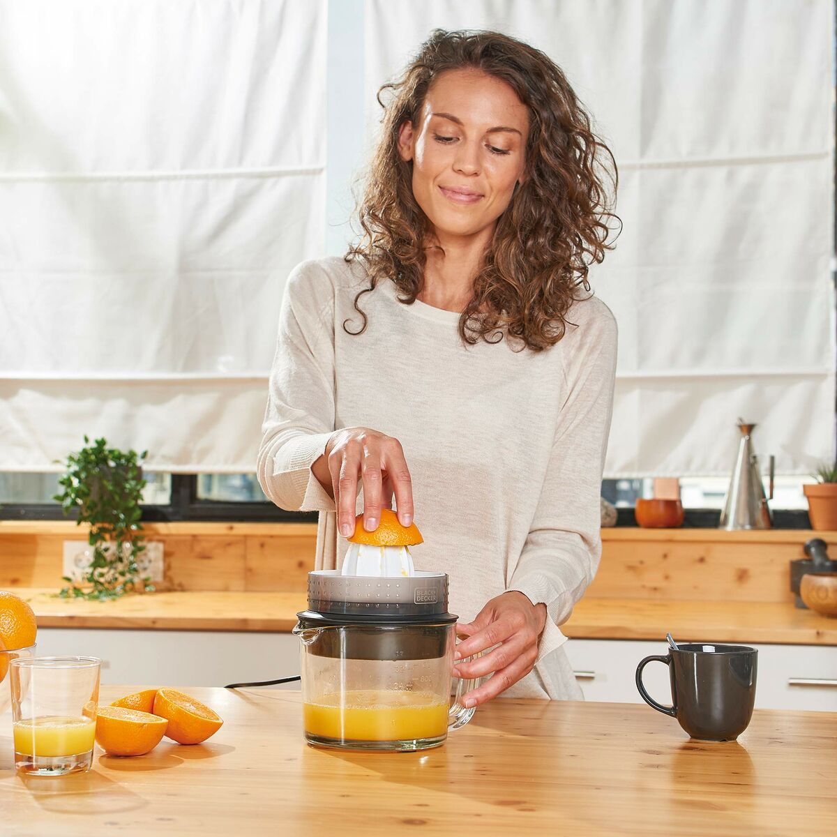 V9HB576BDCA9D4555CBD3DE27D0543CF2F8R4925723P7